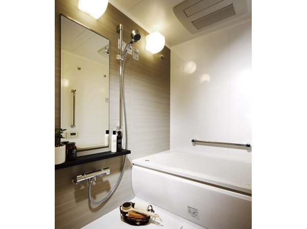 Bathing-wash room.  [BATH ROOM] Such as TES type bathroom heating dryer and a massage function shower, Functional bathroom, We propose a relaxing time.