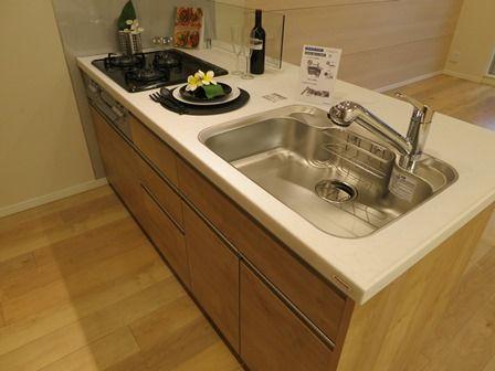 Kitchen. ~ Already the new interior renovation ~ Water purifier integrated faucets with state-of-the-art facilities of the system Kitchen