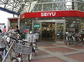 Supermarket. Seiyu Toyocho to the store 879m