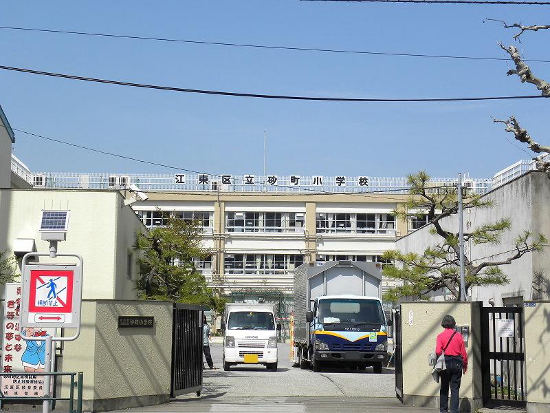Primary school. Sunamachi until elementary school 605m