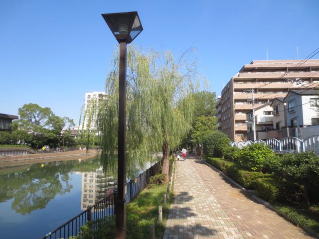 park. 45m to horizontal Jitsuken River Water Park