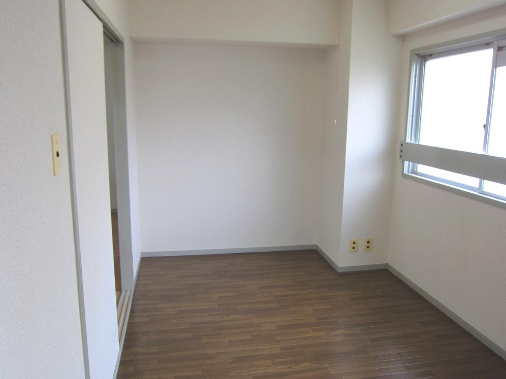 Other room space. Western style room