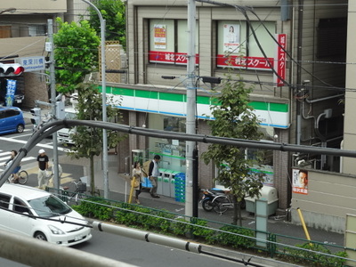 Convenience store. FamilyMart Shirakawa-chome store up (convenience store) 176m