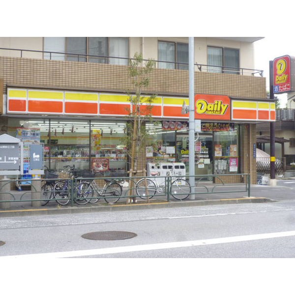 Convenience store. FamilyMart Higashisuna Sanchome store up to (convenience store) 56m