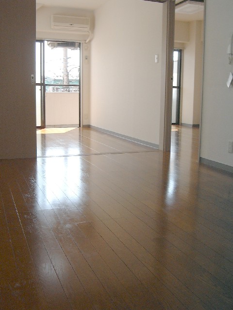 Living and room