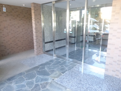 Entrance. entrance ・ Entrance