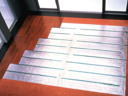 Living.  [TES hot water floor heating] living ・ Slowly warm the body from the feet to the dining floor, Moreover, adoption of a clean floor heating. (Same specifications)