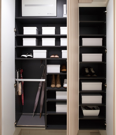 Receipt.  [Footwear input ・ Shoes-in closet] The entrance of storage capacity footwear input, Or set up a shoe-in closet. It also housed a cleaner, such as a lot of shoes and umbrella.  ※ Photo footwear input