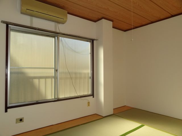 Living and room. Day is good Japanese-style