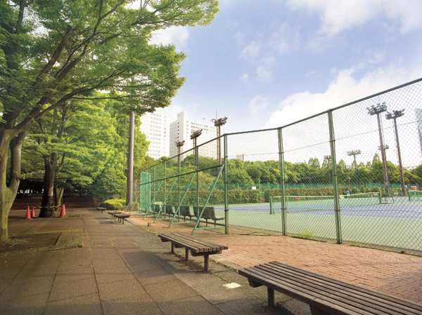 Surrounding environment. Ariake Tennis Forest Park (about 4120m, Bicycle about 17 minutes)