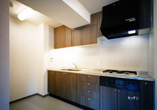 Kitchen. 24 hours super close Riverside key money ・ Renewal fee 0 zero 0 zero