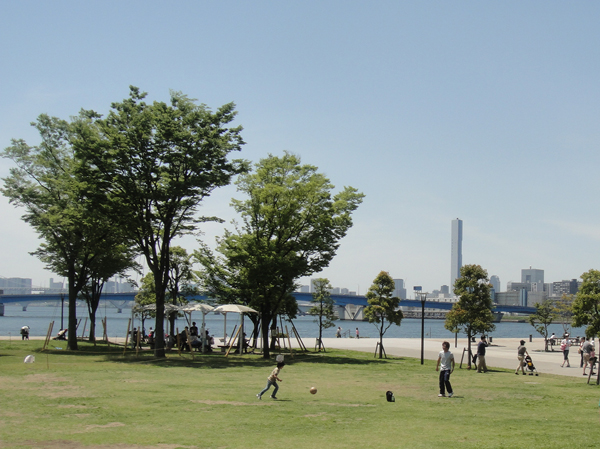 Surrounding environment. Toyosu Park (a 10-minute walk from the local ・ About 770m)