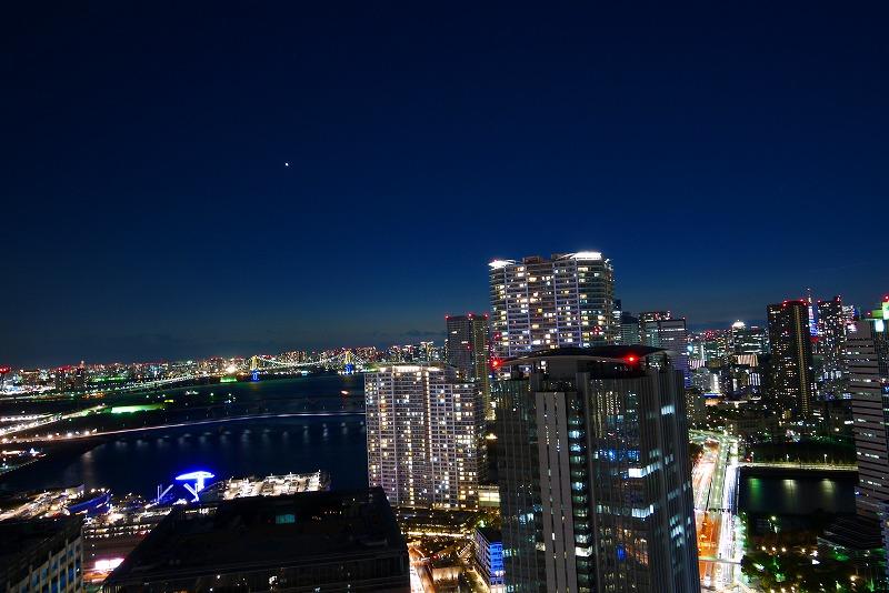 View photos from the dwelling unit. All rooms and living, Furthermore, you views of the Tokyo Tower and Rainbow Bridge from while soak in the bathtub.