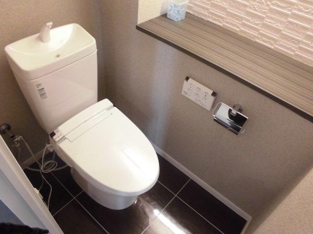 Toilet