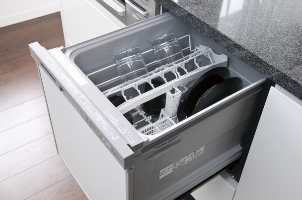 Equipped with a dish washing and drying machine in the kitchen in the premium plan. Disposer is all houses standard equipment. Housework is likely to be a simple and smart.