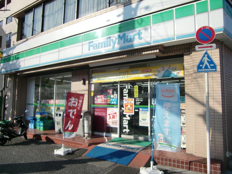 Convenience store. FamilyMart Kameido Yonchome store up (convenience store) 106m