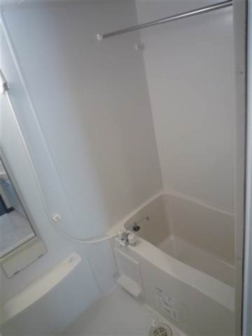 Bath. ※ The photograph is an image.