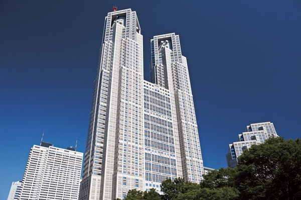 "Sumiyoshi" "Shinjuku" of direct 21 minutes from the station (photo of the courthouse, about 700m from Shinjuku Station)