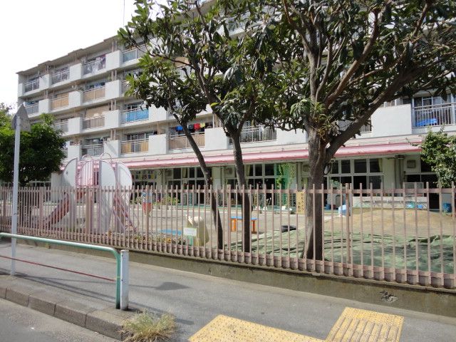 kindergarten ・ Nursery. Maple kindergarten (kindergarten ・ 300m to the nursery)