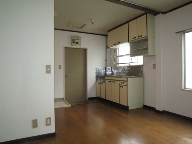 Living and room