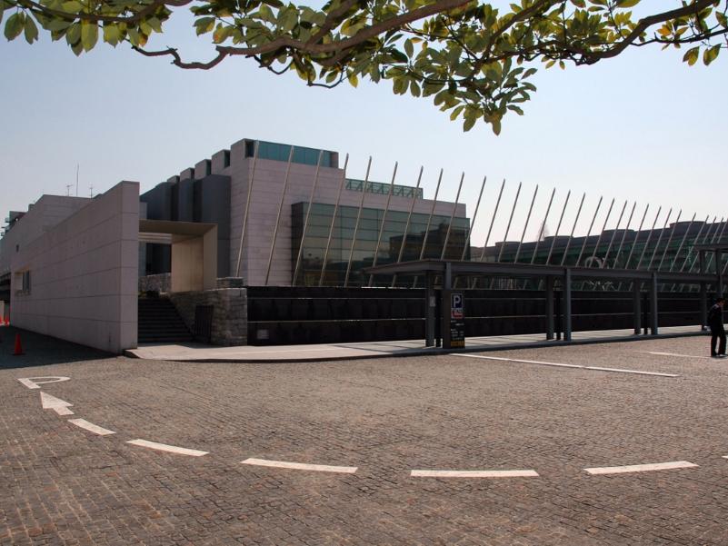 park. Large museum which houses the 800m Kiba park until the Museum of Contemporary Art, Tokyo