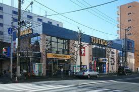 Streets around. Enhancement of the surrounding environment  ~ TSUTAYA Higashi-Ojima shop ~