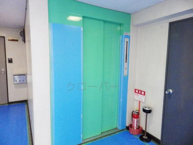 Other common areas. Elevator