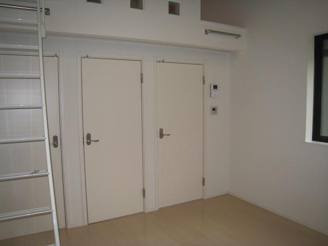 Living and room. Western style room Corner room two-sided lighting