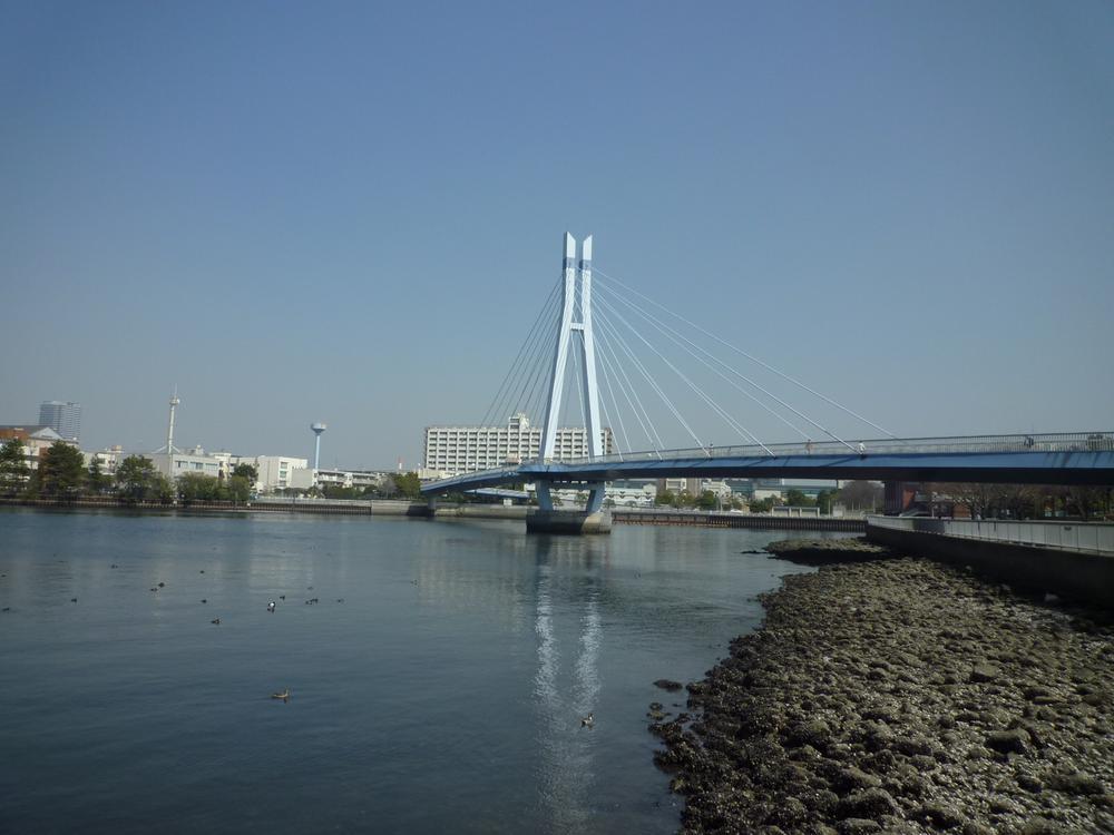 Other. Tatsumi Bridge