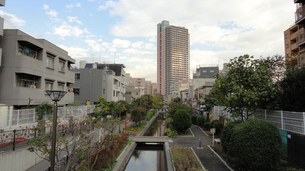 park. 246m until Furuishiba River Water Park