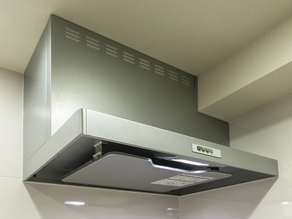 Kitchen.  [Rectification Backed range hood] By the action of the current plate to accelerate the intake air volume, Quickly absorb the smoke. And the kitchen environment to be more beautiful and clean.