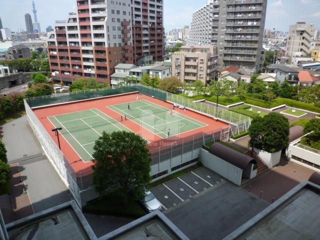 Other common areas. It is also a tennis court using the roof of the parking lot.