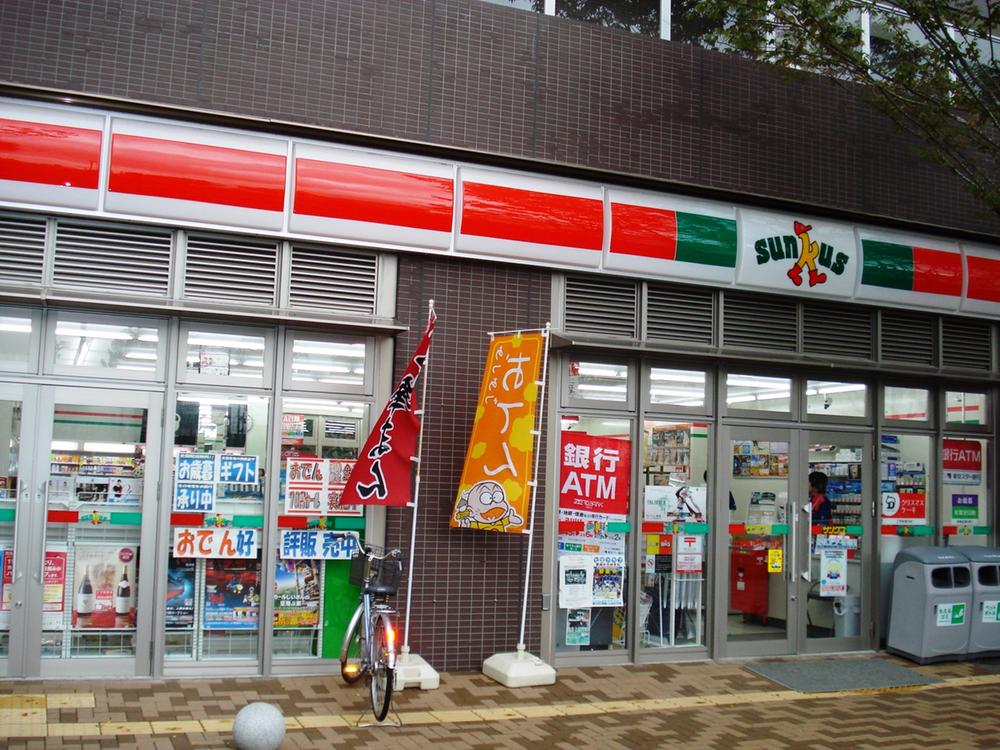 Other common areas.  ■ Sunkus's convenience store is located in the in the apartment.