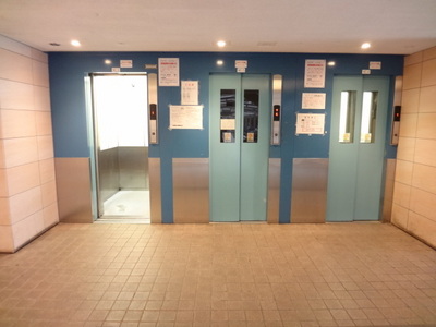 lobby. Elevator 3 Motoyu