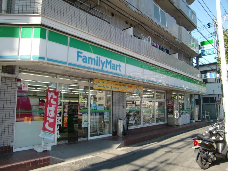 Convenience store. FamilyMart Higashisuna Sanchome store up to (convenience store) 56m