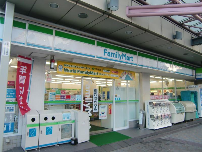 Convenience store. FamilyMart Kameido Jusangen street store up to (convenience store) 257m