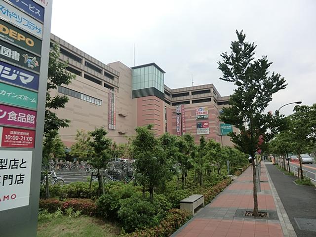 Shopping centre. 1100m to Minamisunamachi Sunamo