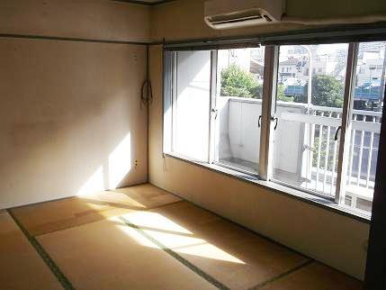 Other introspection. South Japanese-style room Good per yang.