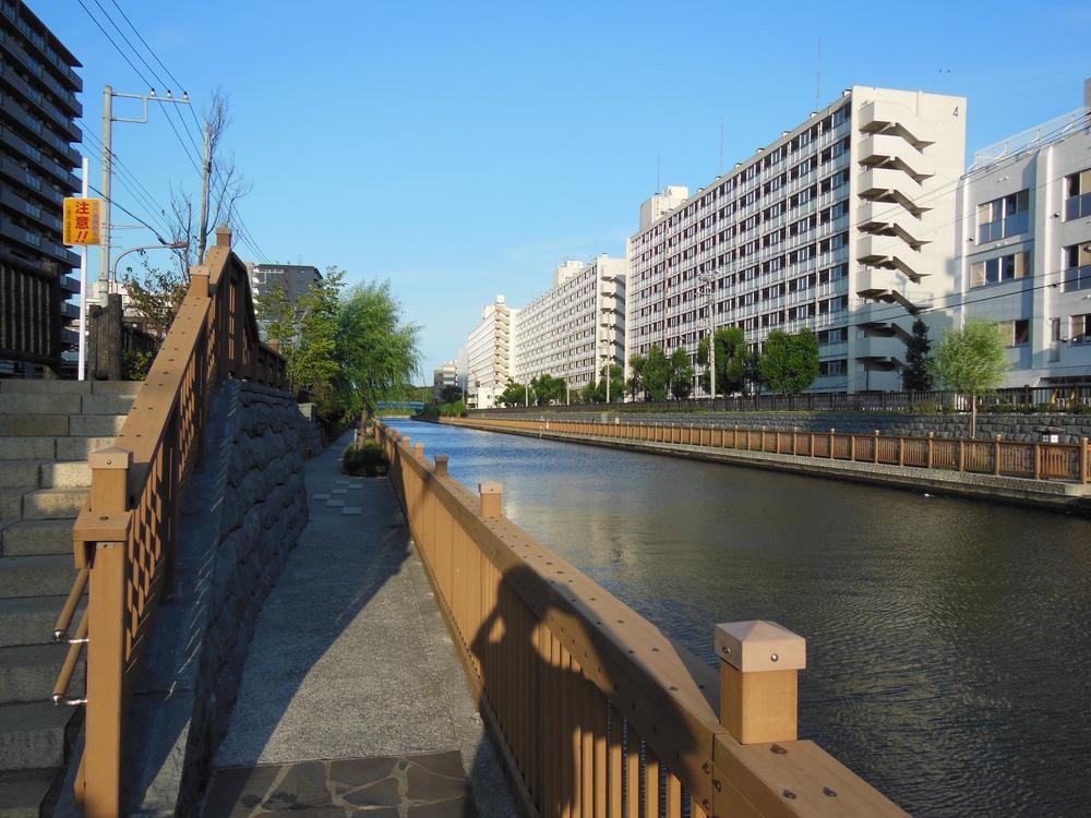 Other local. Mansion promenade in front of the Onagi River (November 2013) Shooting