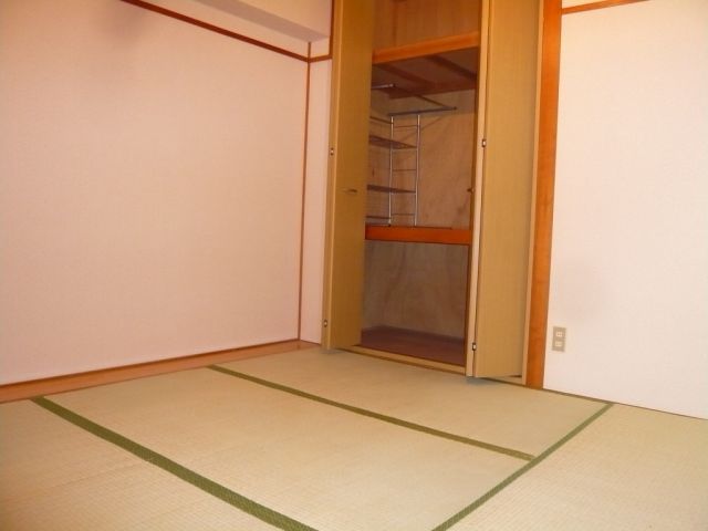 Living and room. Is a Japanese-style room