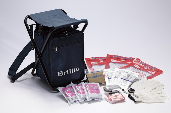  [Brillia original disaster prevention Luc] In the original backpack became folding chairs and set, Multi-function light, Heat pack, A portable toilet, Has entered protection against cold (Arumikku emergency sheet) others, Will be deployed to each dwelling unit (image photo) ※ The contents of the backpack are subject to change