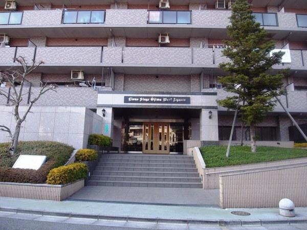 Other.  [Mansion entrance] An 8-minute walk from Higashi-Ojima Station