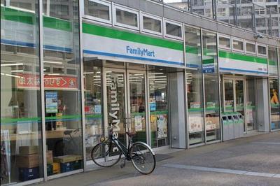 Convenience store. FamilyMart Shinonome 1-chome to (convenience store) 565m