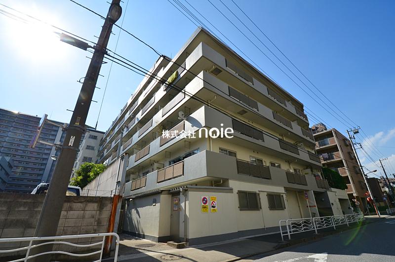 Local appearance photo. ~ After-sales service with a guaranteed fit renovation ~  ◆ Southeast-facing third floor ~ Exposure to the sun ・ Good view ~  ◆ I could live with a pet ◆ Furnished apartment!  ~ In fact, please check ~