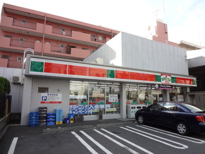 Convenience store. 170m until Thanksgiving Sengoku 1-chome (convenience store)