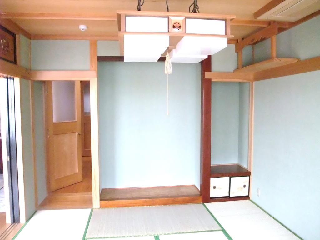 Living and room