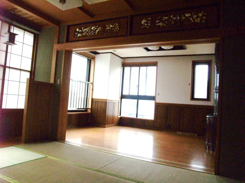 Living and room