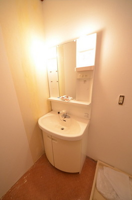 Washroom. ☆ Grooming is from here ☆