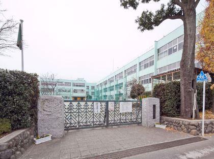 Primary school. 480m to National City National first elementary school