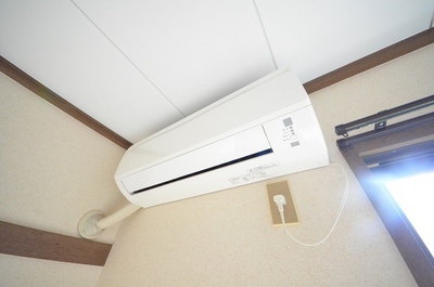 Other Equipment. ☆ Air conditioning ☆